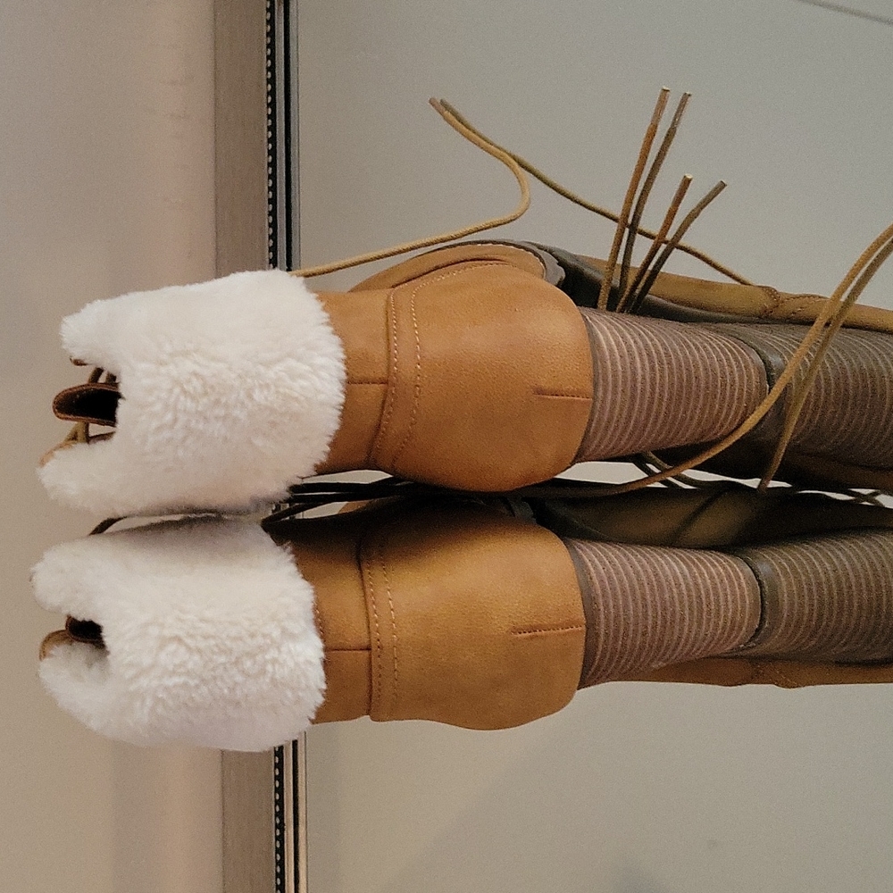 Booties - Picture 5 of 5